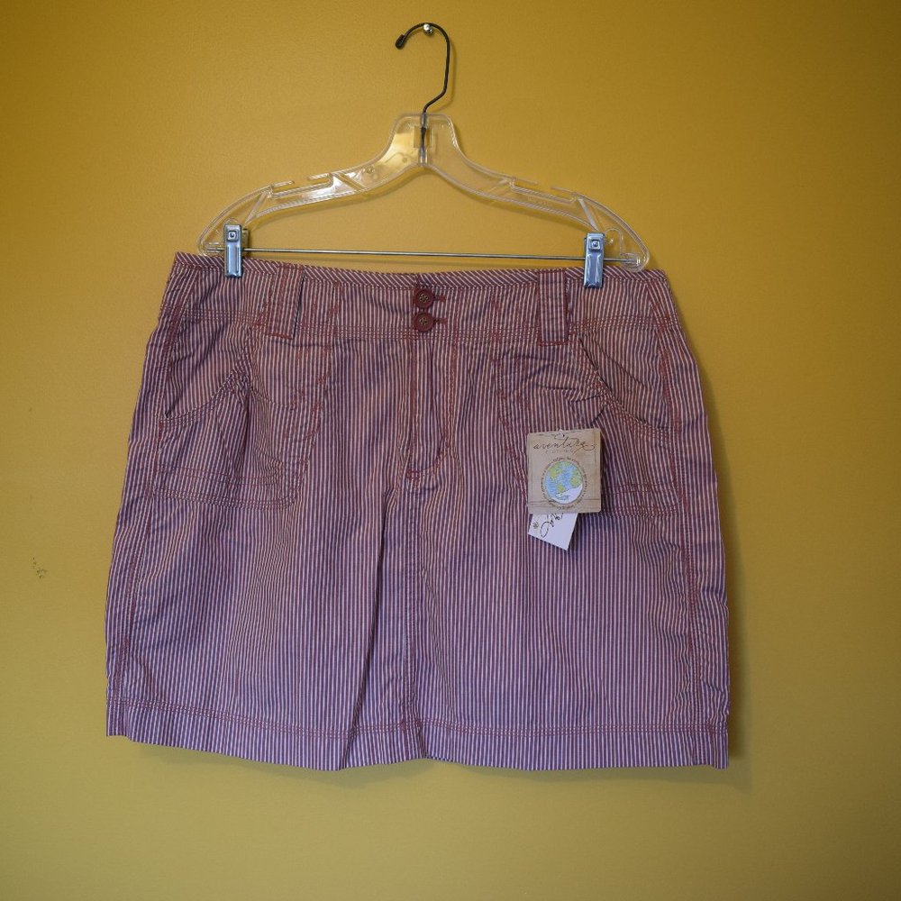 NWT Aventura Delaney mini Skirt. Dusty Rose and white pinstripe.  Organic cotton